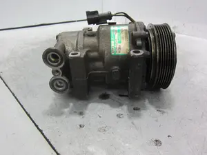 Foto de COMPRESOR AIRE ACONDICIONADO FORD FIESTA (CBK) referencia 2S611D629AE foto 2