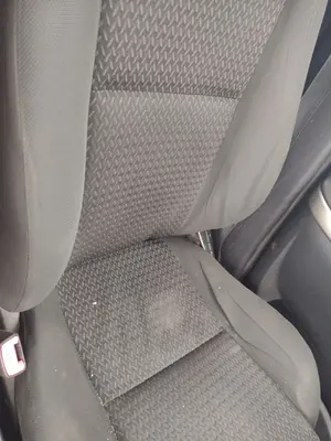 Foto de ASIENTO DELANTERO IZQUIERDO TOYOTA COROLLA VERSO (R1) 2.2 Turbodiesel CAT (136 CV / 100 KW)