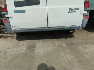 Foto de PARAGOLPES TRASERO FIAT DUCATO II COMBI 2.8 TDI CAT (122 CV / 90 KW)