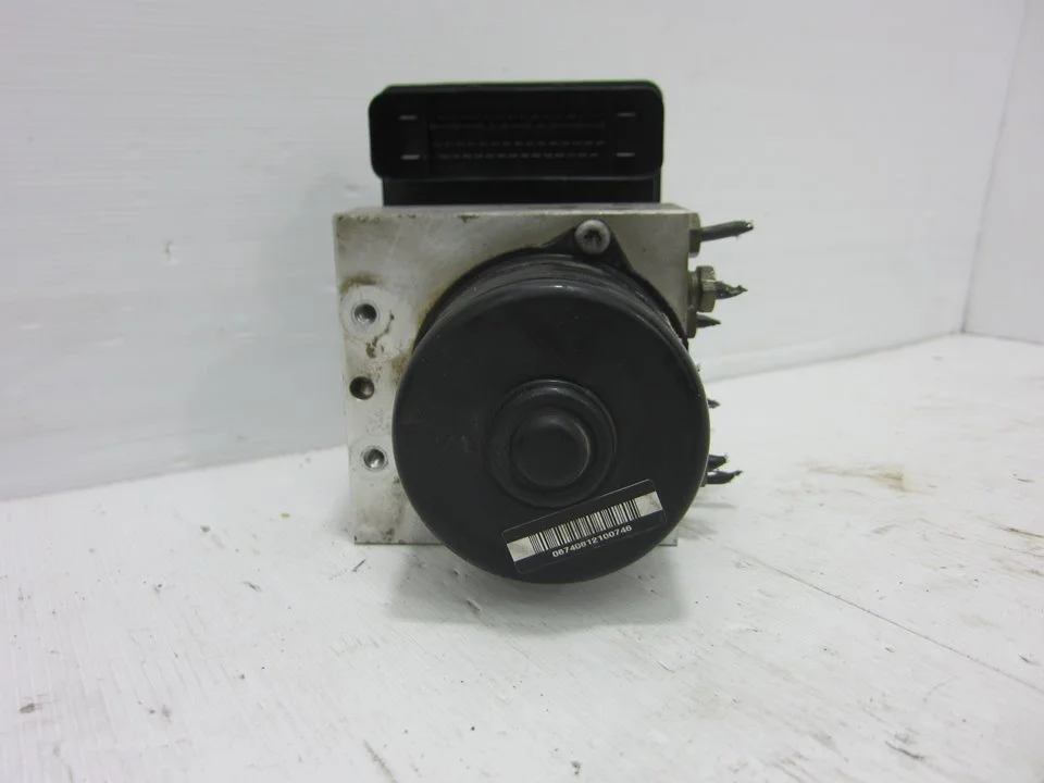Foto de ABS FORD FOCUS BERLINA (CAK) 1.8 TDCi CAT (101 CV / 74 KW) referencia 5WK84031