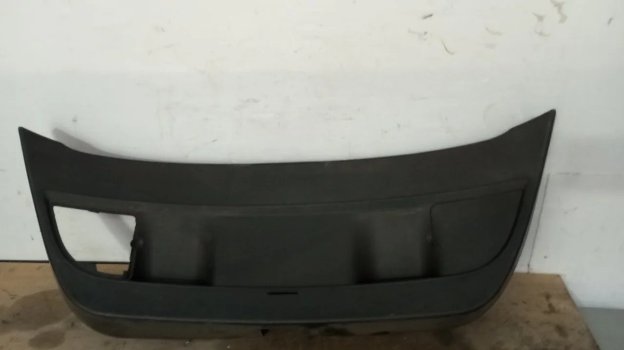 Foto de GUARNECIDO PORTON TRASERO SEAT LEON (1P1) 2.0 TDI (140 CV / 103 KW) referencia 1P0867601