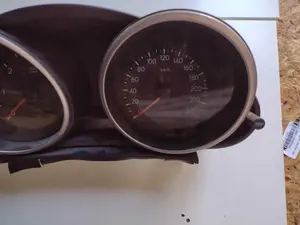 Foto de CUADRO INSTRUMENTOS MAZDA 3 BERLINA (BL) 1.6 CD Diesel CAT (109 CV / 80 KW) foto 4