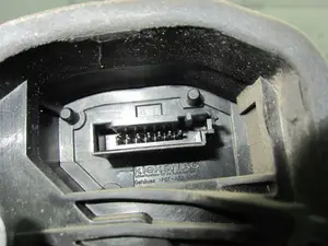 Foto de CERRADURA PUERTA TRASERA IZQUIERDA BMW SERIE 1 BERLINA (E81/E87) 1.6 16V CAT (116 CV / 85 KW) referencia 7167075 foto 3
