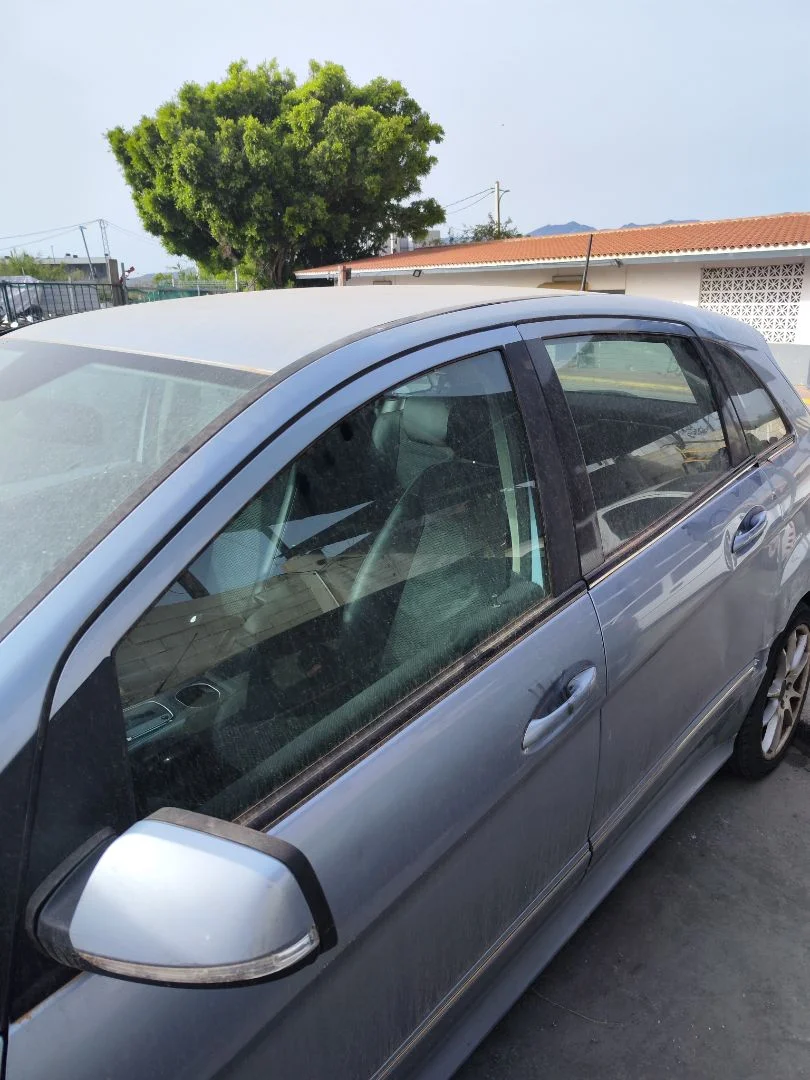 Foto de LUNA TRASERA IZQUIERDA MERCEDES-BENZ CLASE B (BM 245) 2.0 CDI CAT (109 CV / 80 KW) referencia A1697350100