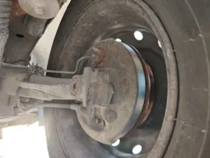 Foto de MANGUETA TRASERA DERECHA PEUGEOT 206 1.4  (75 CV / 55 KW)