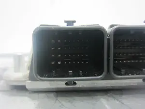 Foto de CENTRALITA MOTOR UCE MITSUBISHI ASX (GA0W) 1.6 CAT (117 CV / 86 KW) referencia MR507872 foto 4