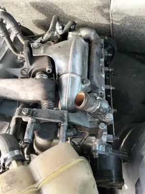 Foto de DESPIECE MOTOR RENAULT TWINGO I (C06) 1.2  (58 CV / 43 KW)