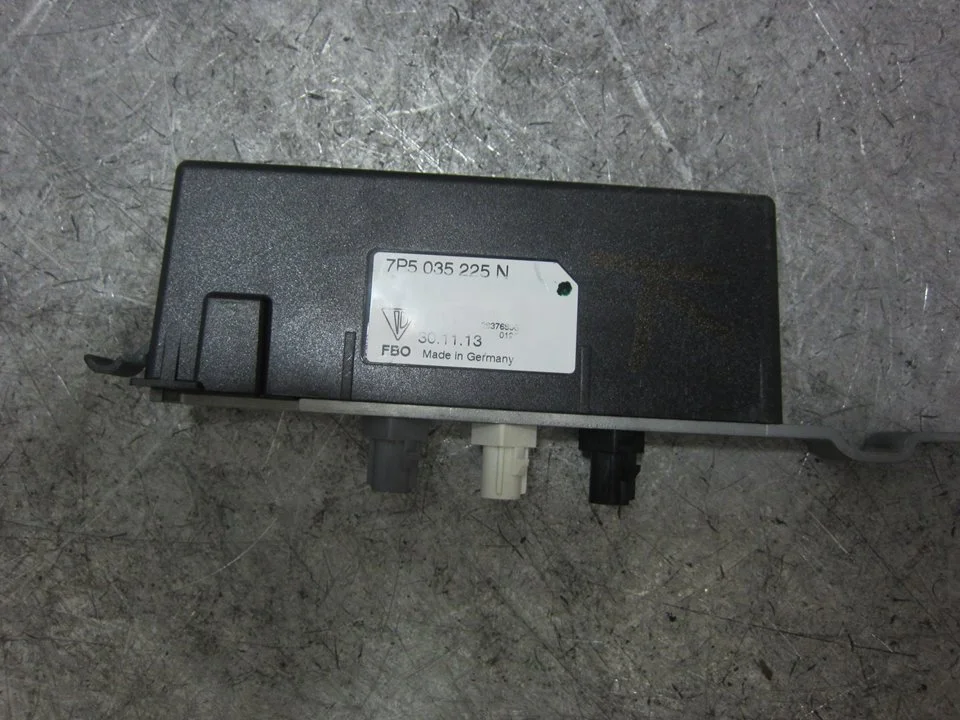 Foto de MODULO ELECTRONICO PORSCHE CAYENNE (TIPO 92A) referencia 7P5035225N