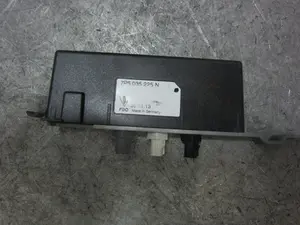 Foto de MODULO ELECTRONICO PORSCHE CAYENNE (TIPO 92A) referencia 7P5035225N