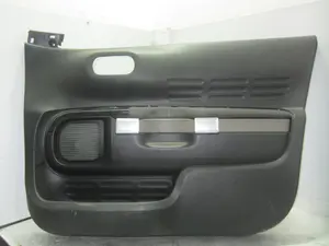 Foto de GUARNECIDO PUERTA DELANTERA DERECHA CITROEN C4 CACTUS 1.2 12V VTi (82 CV / 60 KW) referencia 98011901ZD