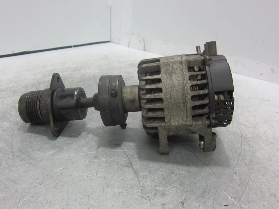 Foto de ALTERNADOR FORD FOCUS BERLINA (CAP) 1.8 TDCi Turbodiesel CAT (116 CV / 85 KW) referencia MS1012100921A115IM