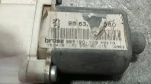 Foto de MOTOR ELEVALUNAS DELANTERO IZQUIERDO PEUGEOT 407 SW 2.0 16V HDi FAP (140 CV / 103 KW) referencia 995190109 foto 4