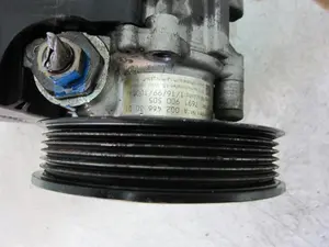Foto de BOMBA DIRECCION MERCEDES-BENZ CLK (BM 208) COUPE 2.0 Compresor CAT (163 CV / 120 KW) referencia A0024663001 foto 3