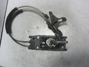 Foto de PALANCA CAMBIO SEAT LEON (5F1) 1.6 TDI (105 CV / 77 KW) referencia 5Q0711049AP foto 1