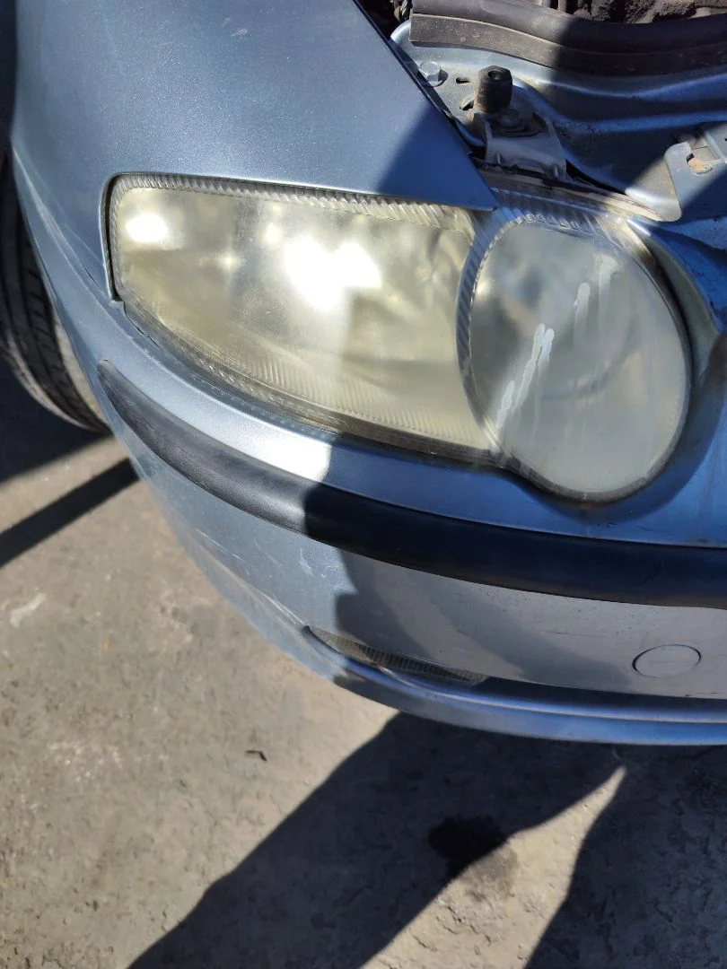 Foto de FARO DERECHO ALFA ROMEO 147 (190) 1.9 JTD CAT (110 CV / 81 KW)
