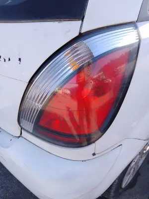 Foto de PILOTO TRASERO DERECHO KIA RIO (JB) 1.5 CRDi (110 CV / 81 KW)