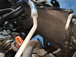 Foto de CONDENSADOR / RADIADOR  AIRE ACONDICIONADO MITSUBISHI GRANDIS (NA0W)