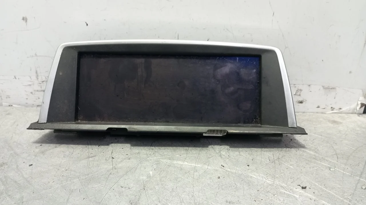 Foto de PANTALLA MULTIFUNCION BMW SERIE M6 GRAN COUPE (F06) 4.4 V8 32V (560 CV / 412 KW) referencia 929339701