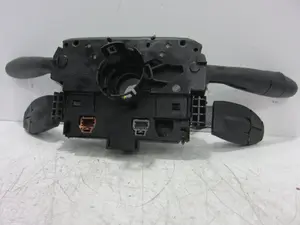 Foto de MANDO MULTIFUNCION CITROEN C-ELYSÉE 1.6 HDi FAP (92 CV / 68 KW) referencia 98042440 foto 8