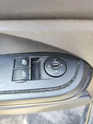 Foto de MANDO RETROVISOR FORD FOCUS C-MAX (CAP)(2003) 1.6 TDCi CAT (90 CV / 66 KW)