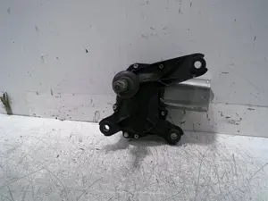 Foto de MOTOR LIMPIA TRASERO OPEL MERIVA 1.7 16V DTI CAT (Y 17 DT / LR6) (75 CV / 55 KW) referencia 09132802