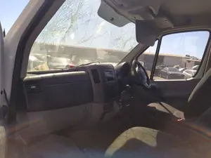 Foto de RETROVISOR INTERIOR MERCEDES-BENZ SPRINTER II CAMIÓN DOKA 2.1 CDI CAT (129 CV / 95 KW)