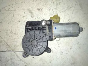Foto de MOTOR ELEVALUNAS DELANTERO IZQUIERDO MERCEDES-BENZ CLASE ML (BM 163) referencia 6004PA1032 foto 3