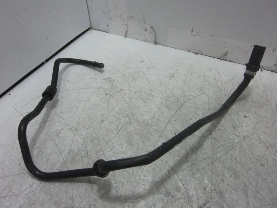 Foto de TUBO PORSCHE CAYENNE (TIPO 92A) referencia 7P5422890A