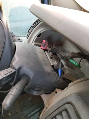 Foto de ANILLO AIRBAG RENAULT TRAFIC II COMBI 1.9 Diesel (101 CV / 74 KW)