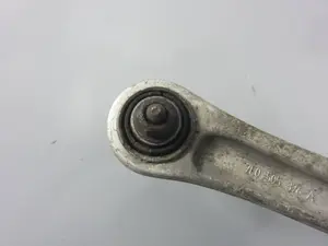Foto de BRAZO SUSPENSION SUPERIOR TRASERO IZQUIERDO PORSCHE CAYENNE (TIPO 92A) referencia 7L0505376A foto 2