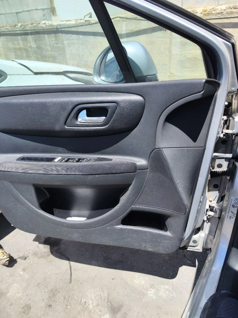 Foto de ELEVALUNAS DELANTERO IZQUIERDO CITROEN C4 BERLINA 1.6 16V HDi (90 CV / 66 KW) referencia 9221V1
