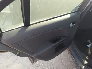 Foto de MANETA INTERIOR TRASERA IZQUIERDA FORD MONDEO BERLINA (GE) 2.0 TDCi CAT (131 CV / 96 KW) referencia 1143345