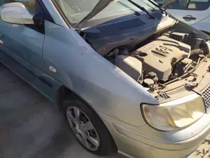 Foto de ALETA DELANTERA DERECHA HYUNDAI MATRIX (FC) 1.5 CRDi CAT (102 CV / 75 KW) referencia 66321-10320