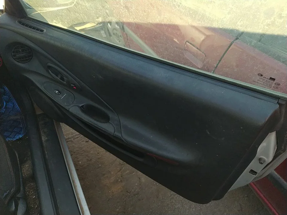 Foto de CERRADURA PUERTA DELANTERA DERECHA HYUNDAI COUPE (RD) 1.6 16V CAT (107 CV / 79 KW)