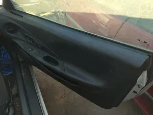 Foto de CERRADURA PUERTA DELANTERA DERECHA HYUNDAI COUPE (RD) 1.6 16V CAT (107 CV / 79 KW)