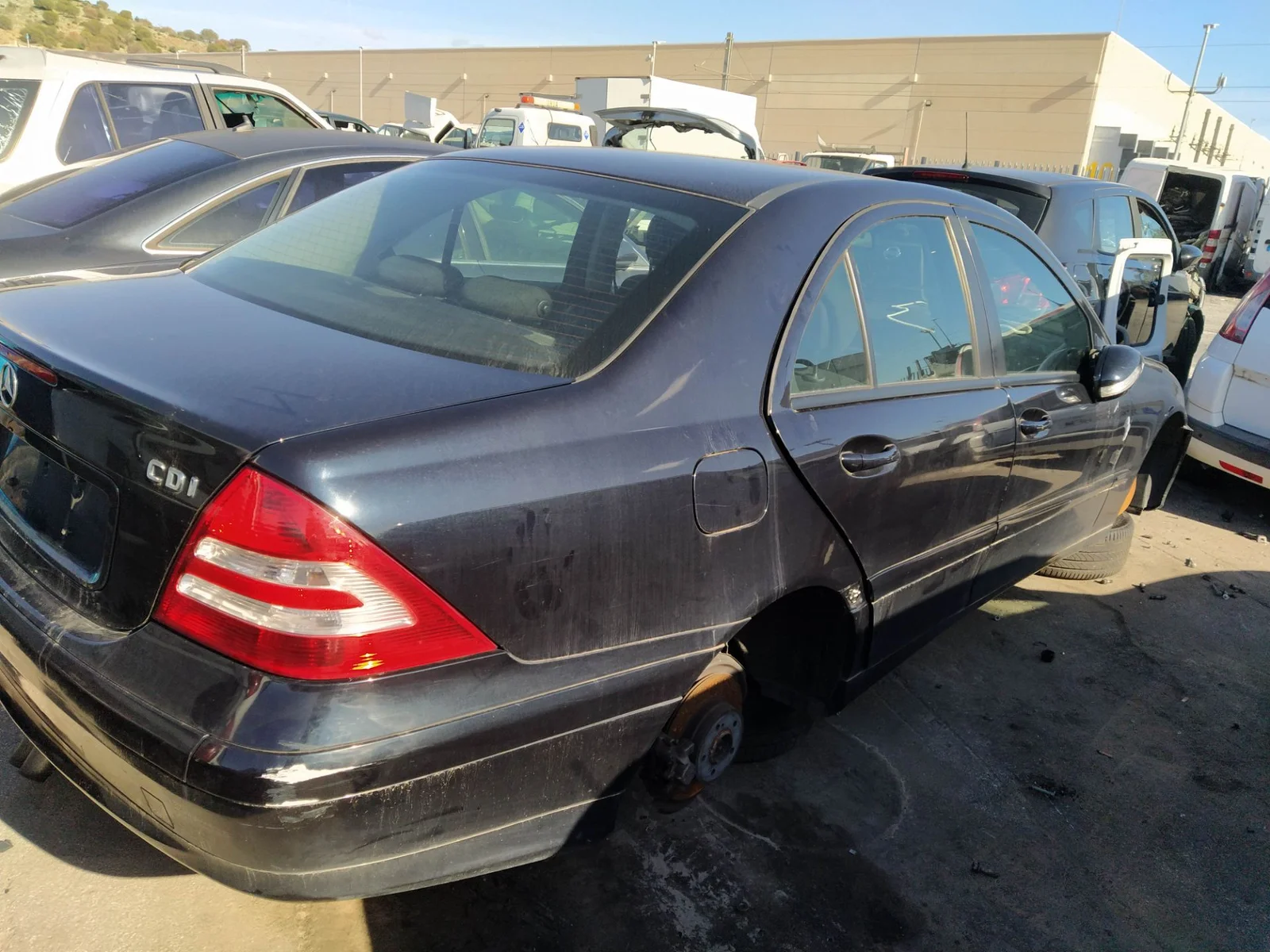 Foto de AFORADOR MERCEDES-BENZ CLASE C (BM 203) BERLINA 2.2 CDI CAT (150 CV / 110 KW) referencia A2114701641