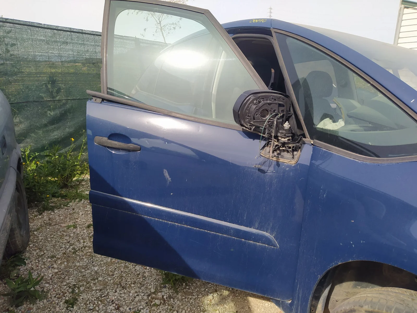 Foto de PUERTA DELANTERA DERECHA CITROEN C4 PICASSO 2.0 HDi FAP (150 CV / 110 KW) referencia 9004Y0