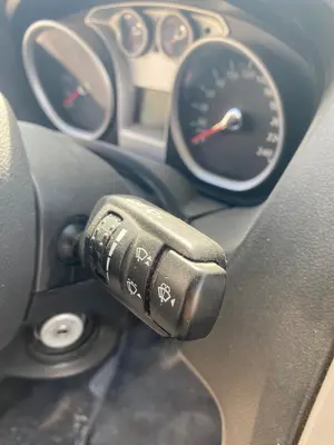 Foto de MANDO MULTIFUNCION FORD FOCUS SPORTBREAK (CB4) foto 3