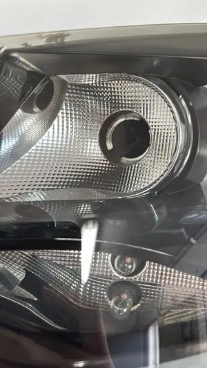 Foto de FARO IZQUIERDO VOLKSWAGEN POLO V (6R1) referencia 6R1941015E foto 6