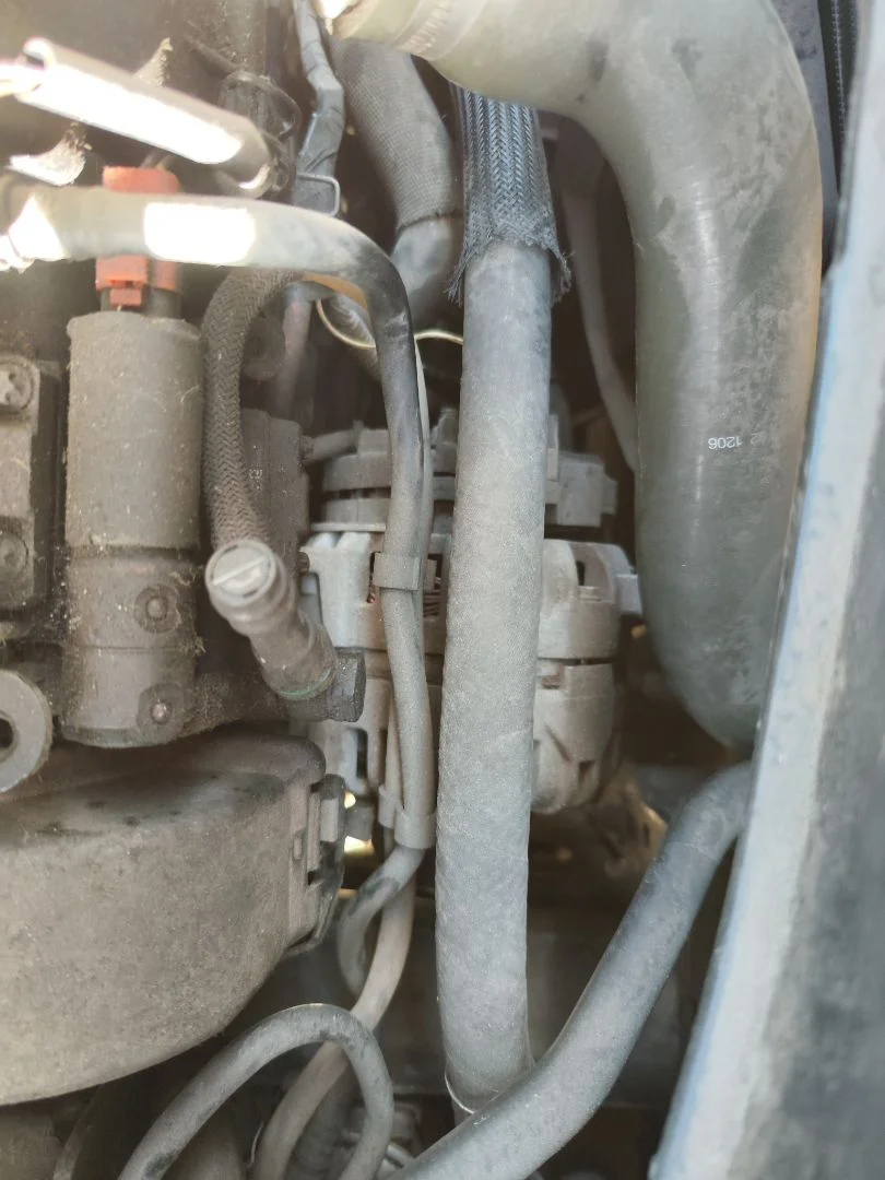 Foto de ALTERNADOR RENAULT SCENIC II (JM) 1.5 dCi Diesel (106 CV / 78 KW)