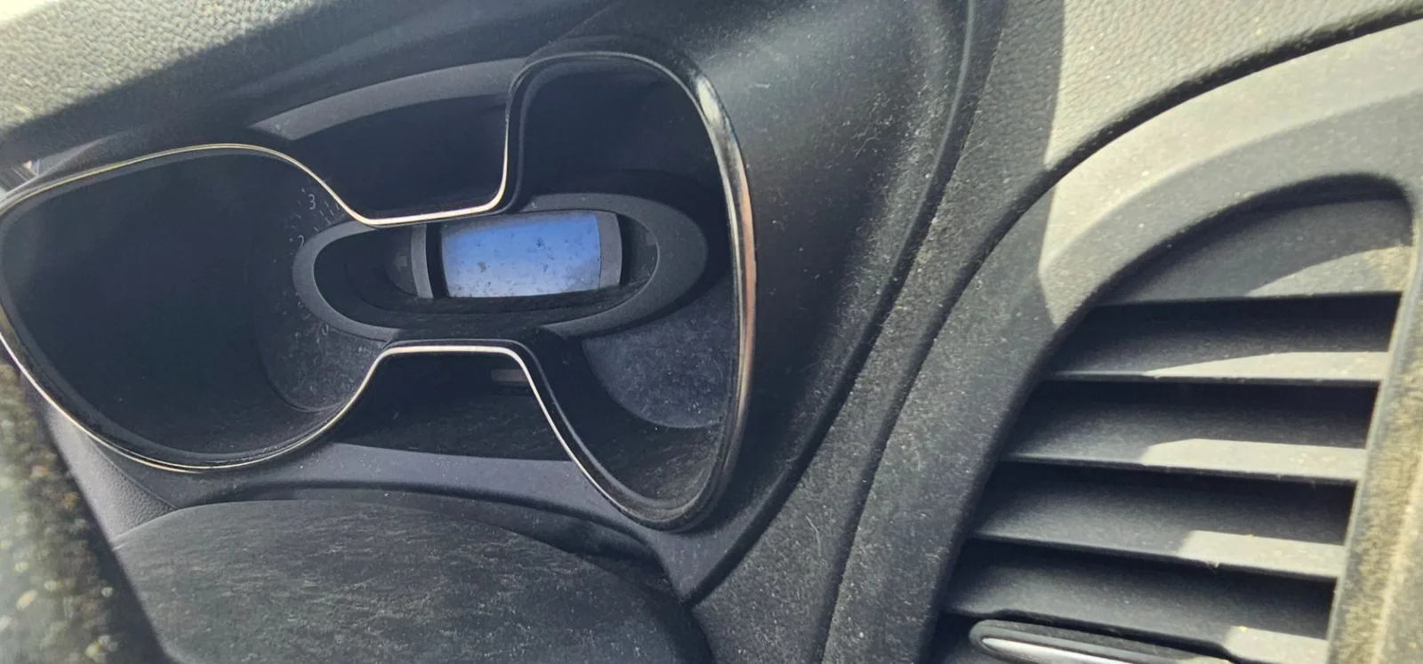 Foto de CUADRO INSTRUMENTOS RENAULT CAPTUR I 1.5 dCi Diesel FAP (110 CV / 81 KW)