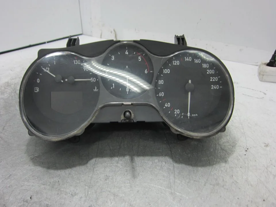 Foto de CUADRO INSTRUMENTOS SEAT ALTEA (5P1) 1.9 TDI (105 CV / 77 KW) referencia 110080280003