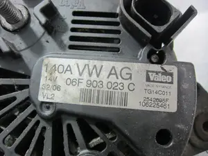 Foto de ALTERNADOR SKODA OCTAVIA COMBI (1Z5) 1.9 TDI (105 CV / 77 KW) referencia 06F903023C foto 3