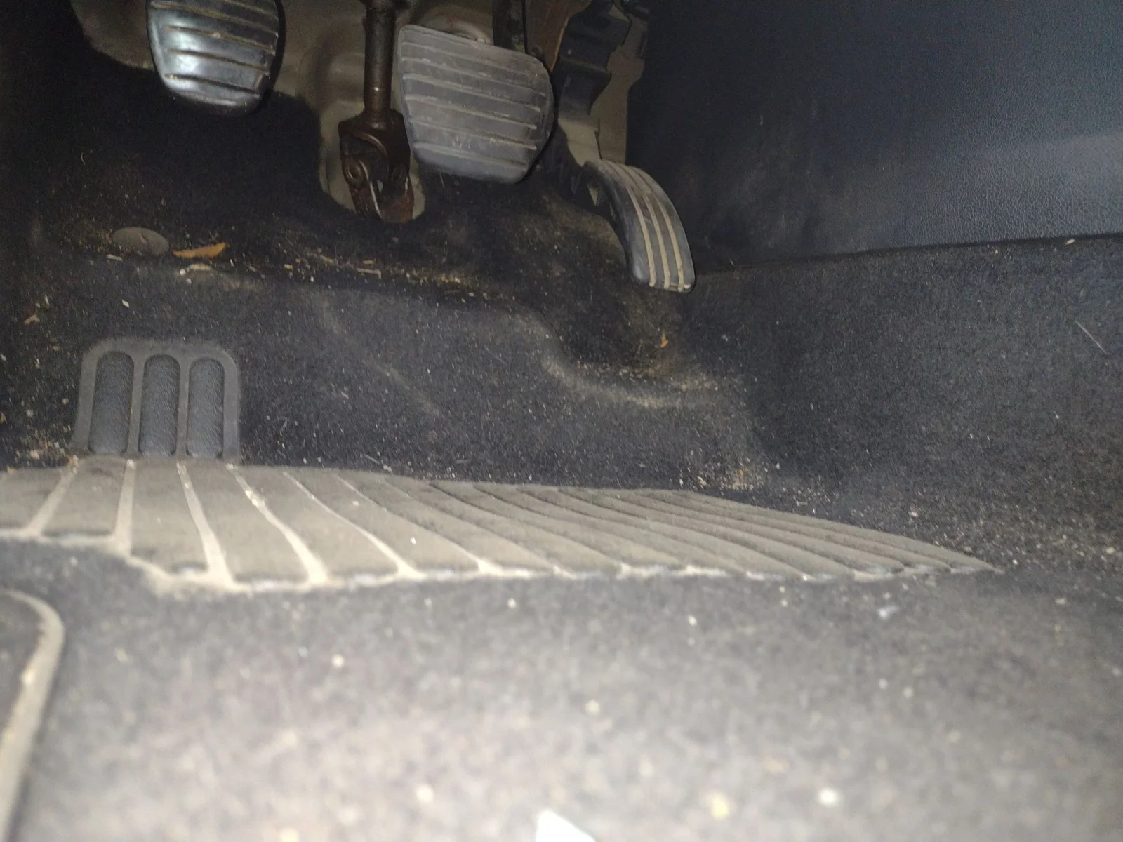 Foto de POTENCIOMETRO PEDAL RENAULT MEGANE III BERLINA 5P 1.5 dCi Diesel CAT (86 CV / 63 KW) referencia 465010015R