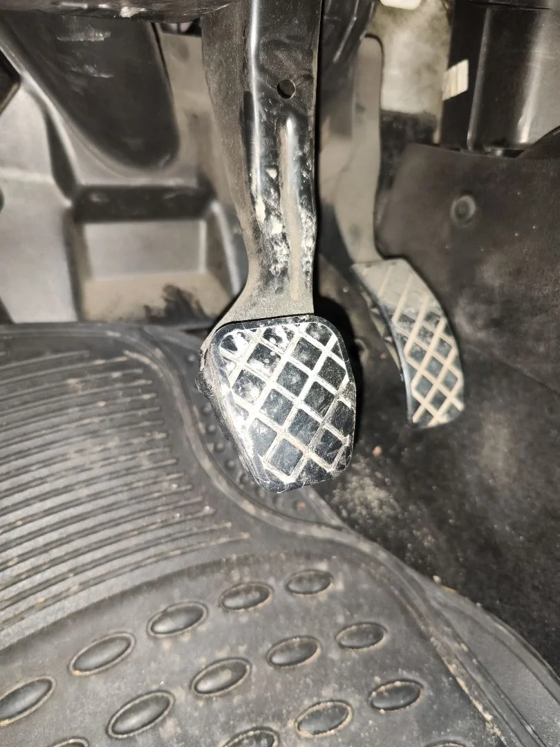 Foto de PEDAL FRENO VOLKSWAGEN BORA BERLINA (1J2)(1998) 1.9 TDI (110 CV / 81 KW)