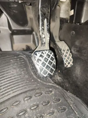 Foto de PEDAL FRENO VOLKSWAGEN BORA BERLINA (1J2)(1998) 1.9 TDI (110 CV / 81 KW)