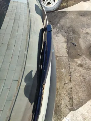 Foto de BRAZO LIMPIA TRASERO OPEL CORSA C 1.2 16V CAT (Z 12 XE / LW4) (75 CV / 55 KW) referencia 9114678