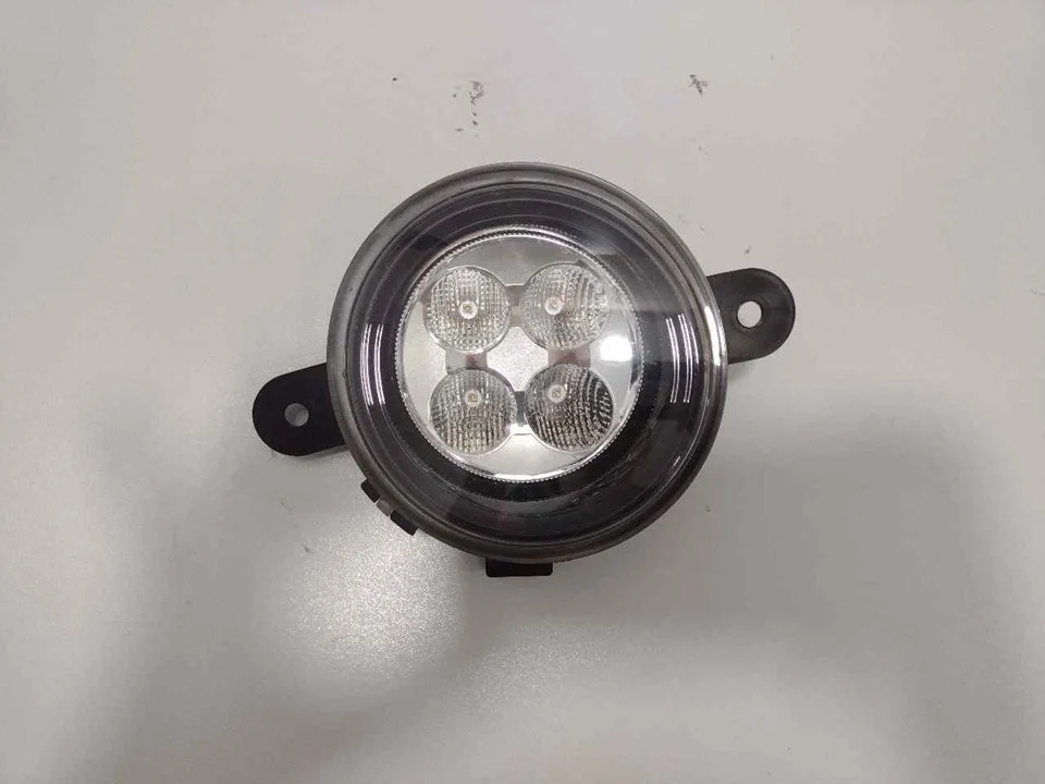 Foto de NO IDENTIFICADO RENAULT TWINGO III 1.0 SCe (71 CV / 52 KW) referencia 266007904R