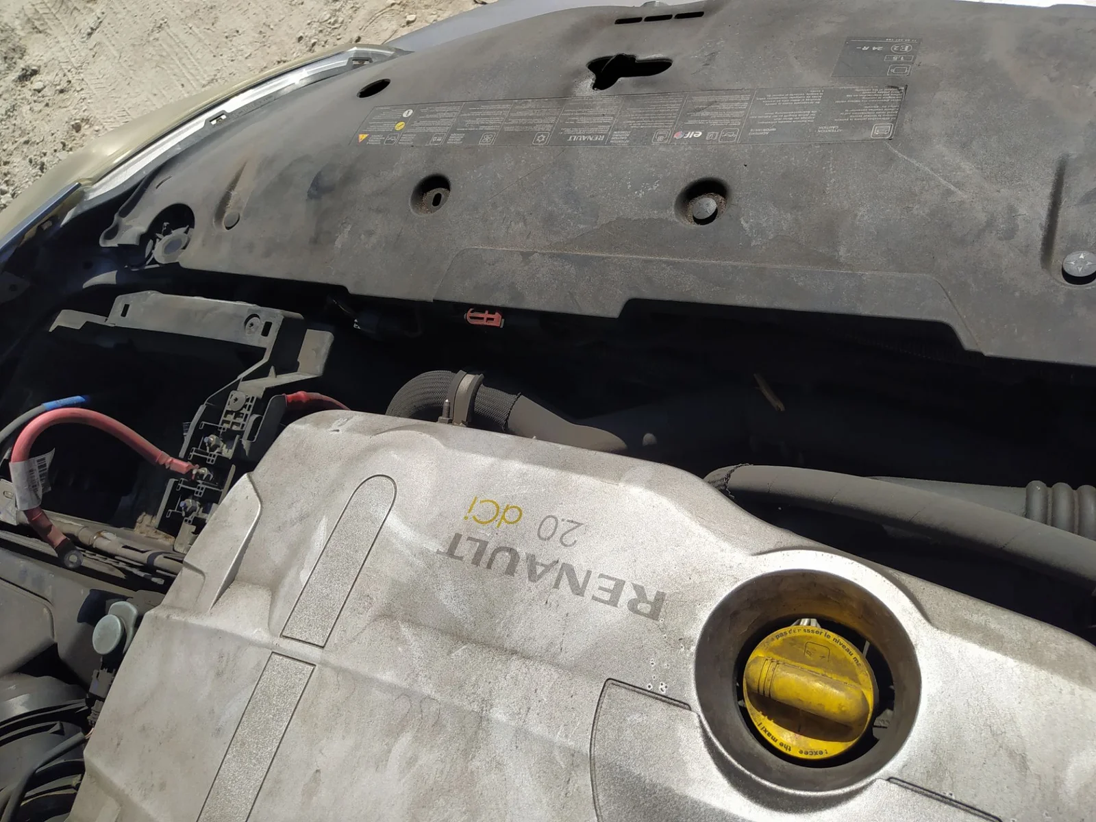 Foto de ELECTROVENTILADOR RENAULT LAGUNA III COUPE 2.0 dCi Diesel FAP (150 CV / 110 KW) referencia 214810038R