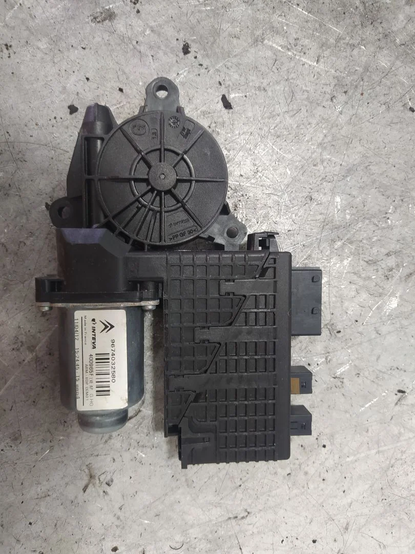 Foto de ELEVALUNAS DELANTERO DERECHO CITROEN C4 PICASSO 1.6 HDi FAP (112 CV / 82 KW) referencia 400965F
